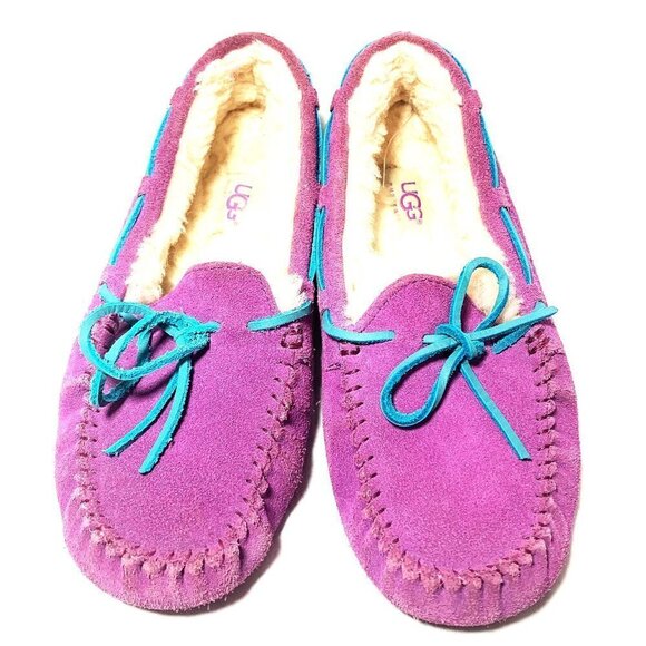 UGG Women Slippers Size 4 - Picture 1 of 6